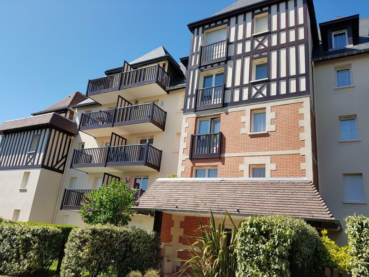 Ferienwohnung Studio Fleur Marine Cabourg Exterior foto